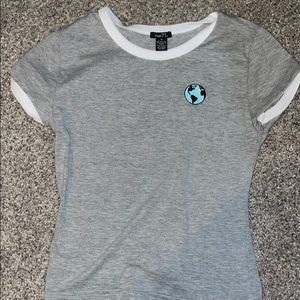 Rue21 medium short sleeve tee shirt w/ graphic